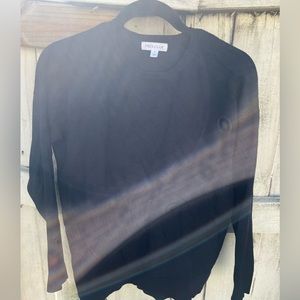 Black sweatshirt